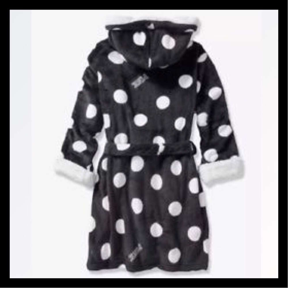 PINK VICTORIA'S SECRET SHERPA LINED ROBE - Picture 2 of 3